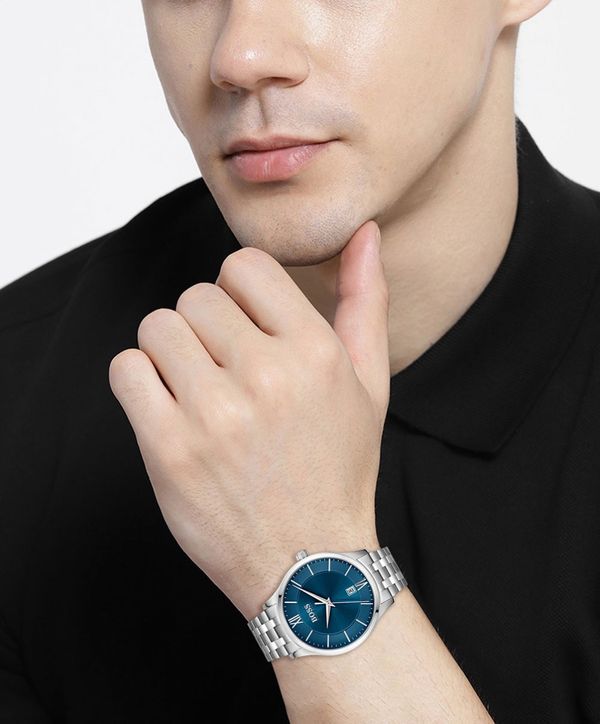 Hugo Boss Officer Chronograph Blue Dial Silver Steel Strap Watch for Men - 1513615
