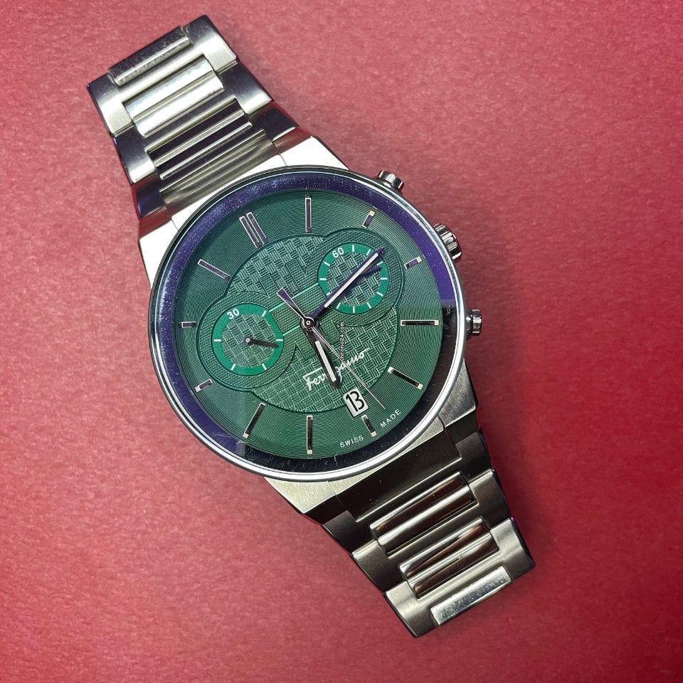 Salvatore Ferragamo Sapphire Chrono Green Dial Silver Steel Strap Watch for Men - SFME00421