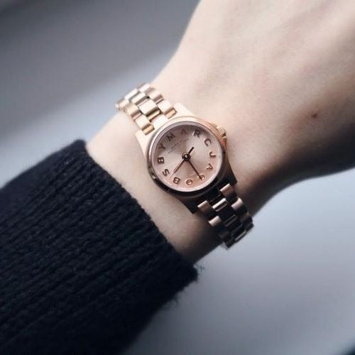 Marc Jacobs Dinky Rose Gold Dial Rose Gold Steel Strap Watch for Women - MBM3200