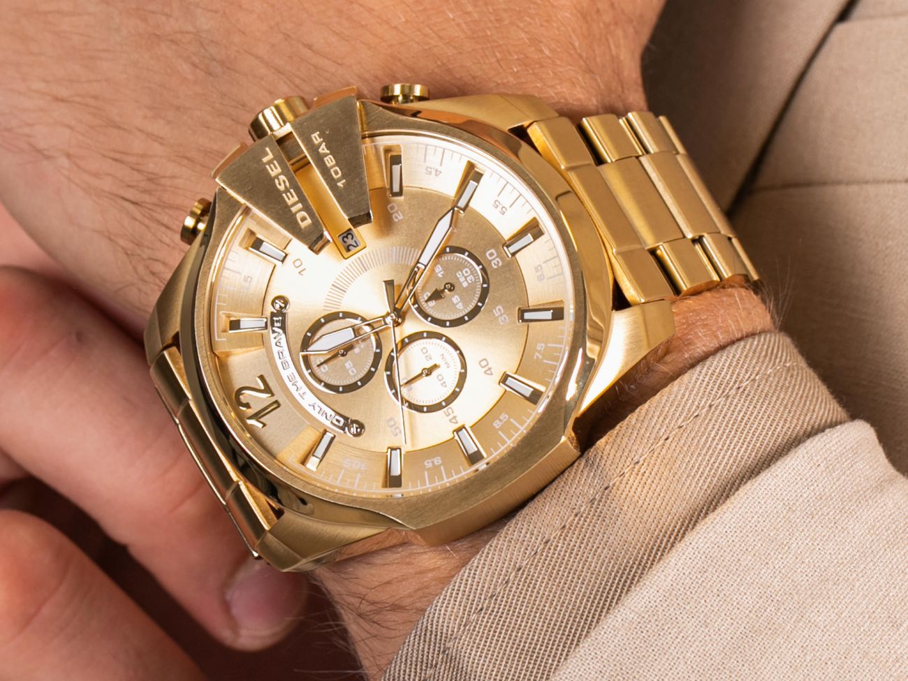 Diesel Mega Chief Chronograph Gold Dial Gold Steel Strap Watch For Men - DZ4360