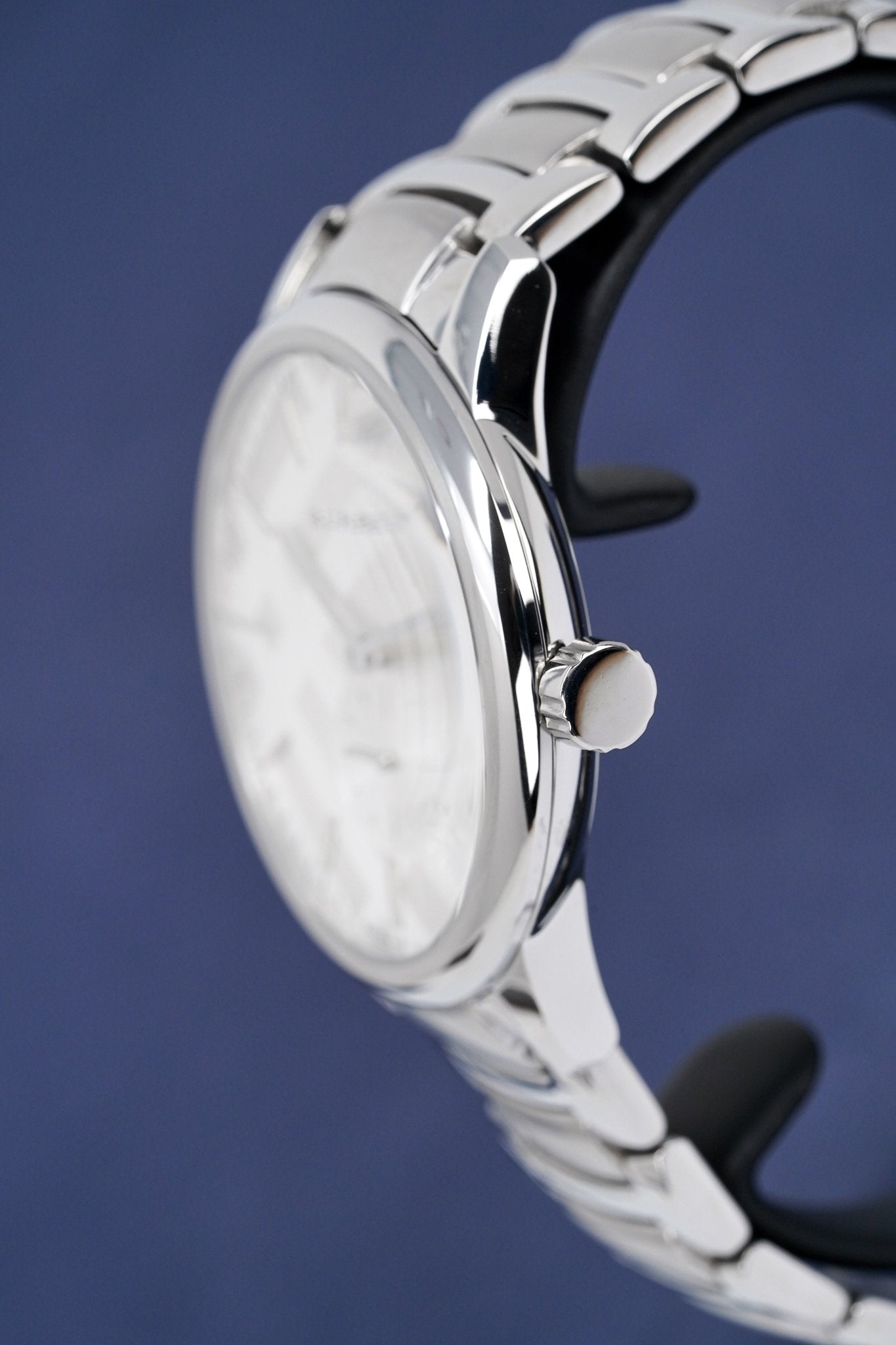 Burberry The Classic Silver Dial Silver Steel Strap Watch for Men - BU10004