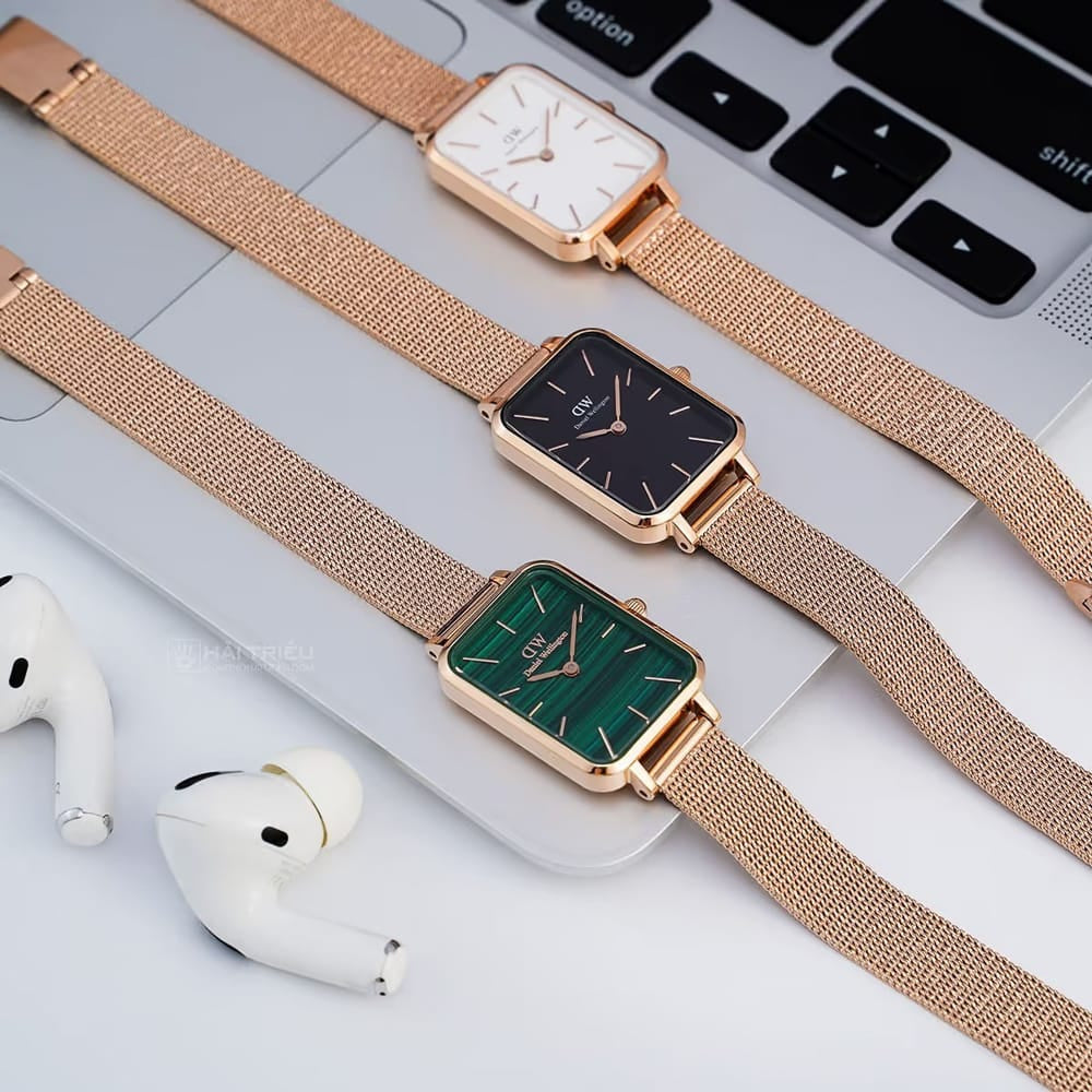 Daniel Wellington Quadro Melrose Green Dial Rose Gold Mesh Strap Watch For Women - DW00100437