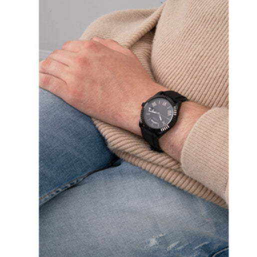 Guess Connoisseur Black Dial Black Silicone Strap Watch For Men - GW0335G1