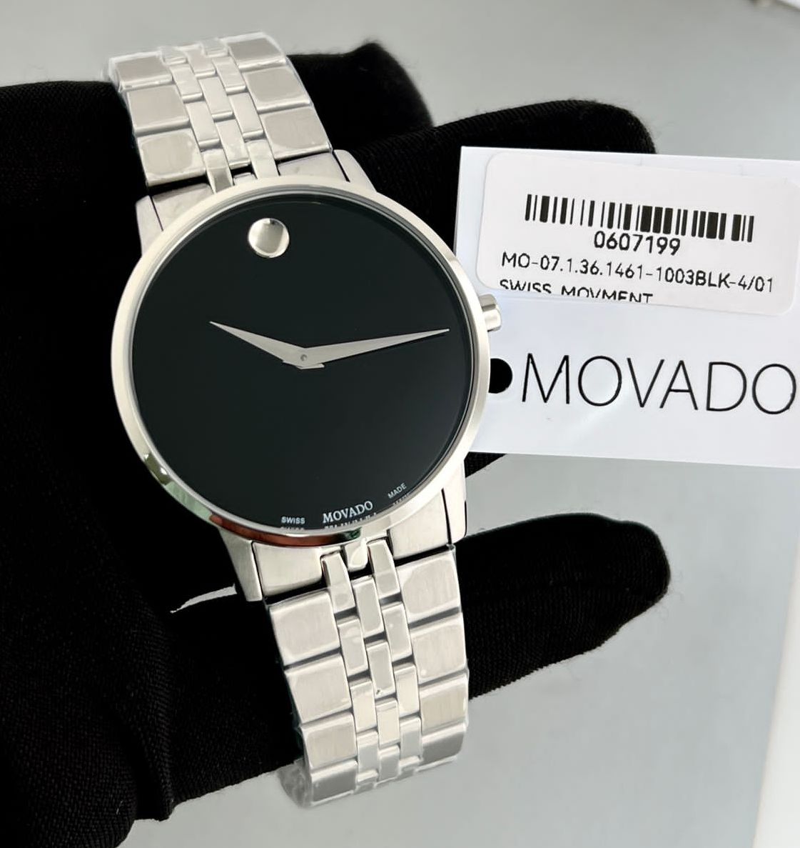 Movado Museum Classic Black Dial Silver Steel Strap Watch for Men - 0607199