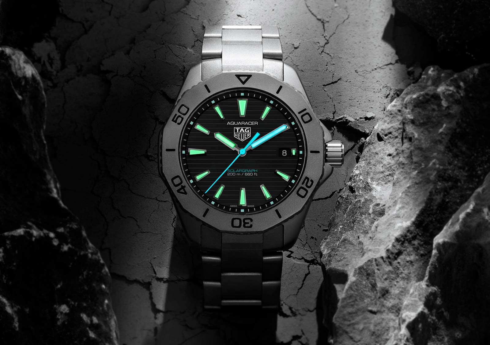 Tag Heuer Aquaracer Professional 200 Solargraph Quartz Black Dial Silver Steel Strap Watch for Men - WBP1180.BF0000