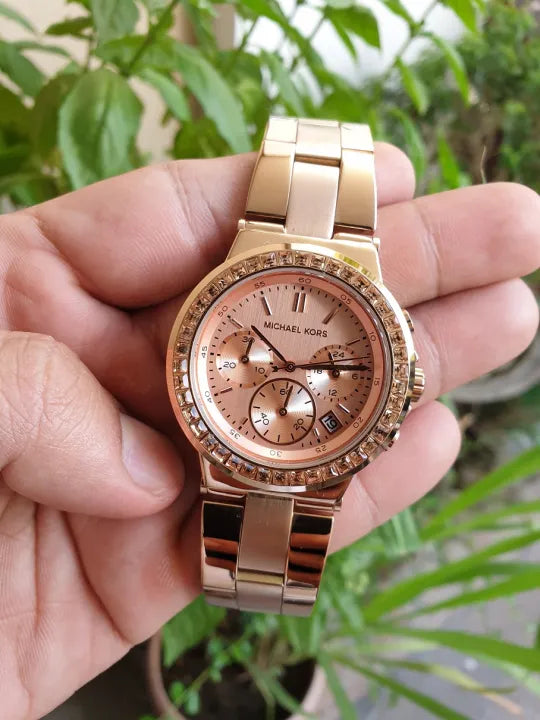 Michael Kors Dylan Rose Gold Rose Gold Steel Strap Watch for Women - MK5586