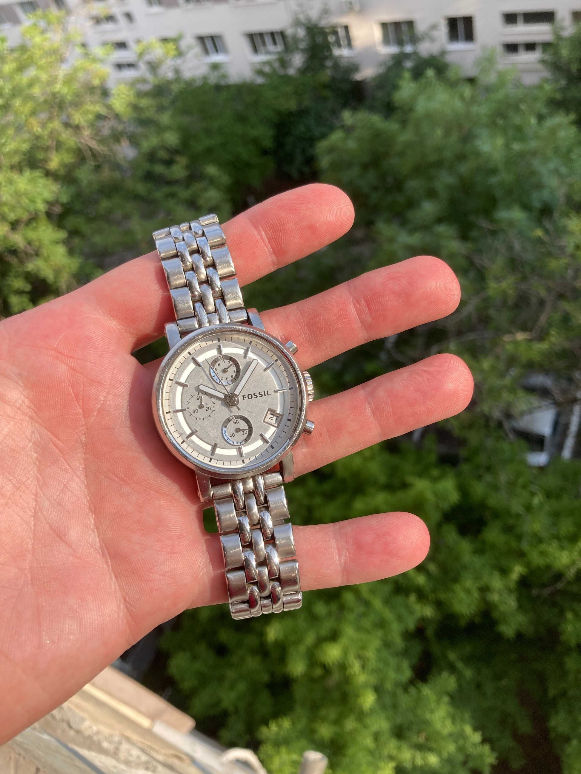 Fossil Boyfriend Chronograph Silver Dial Silver Steel Strap Watch for Women - ES2198