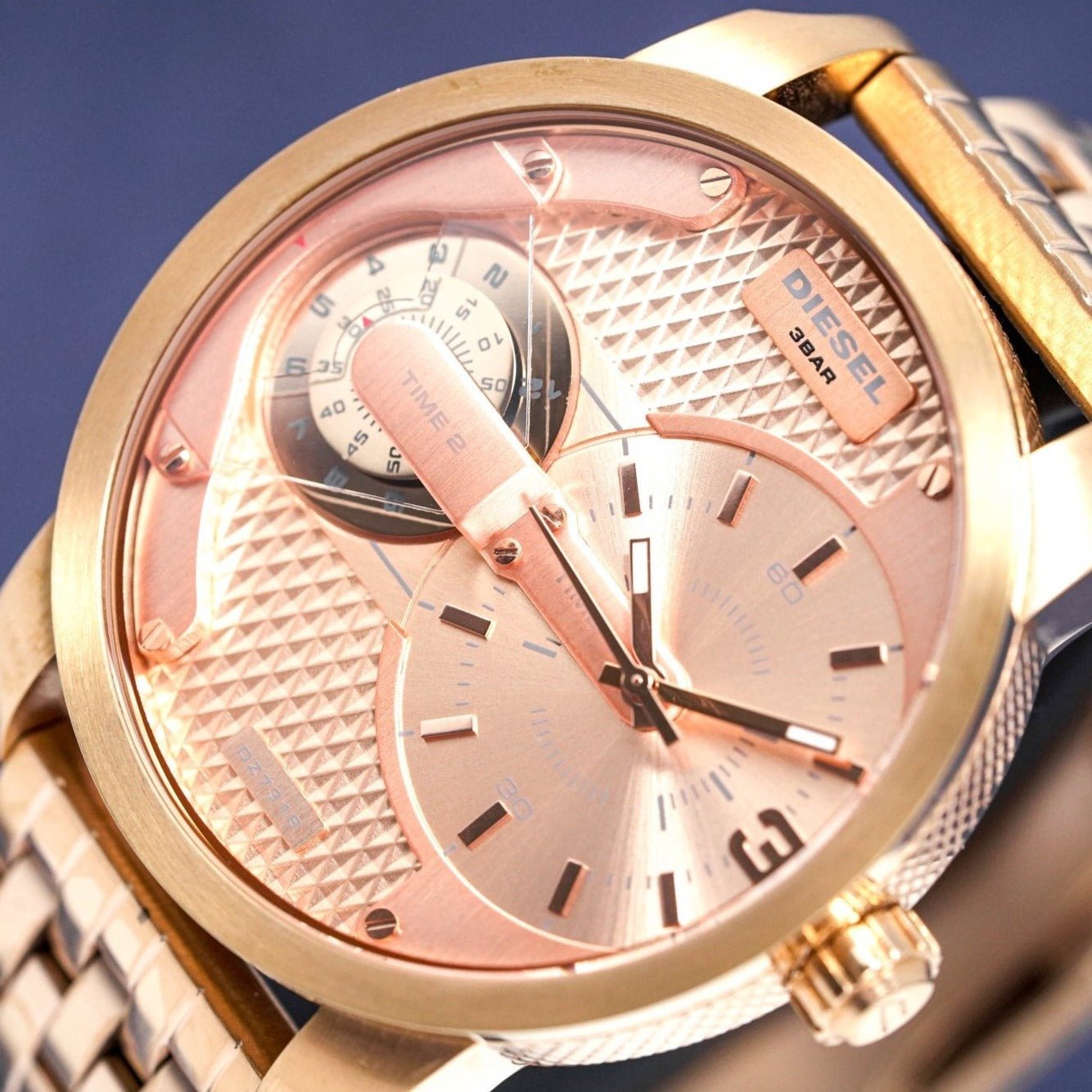 Diesel Mini Daddy Rose Gold Dial Rose Gold Steel Strap Watch For Men - DZ7318