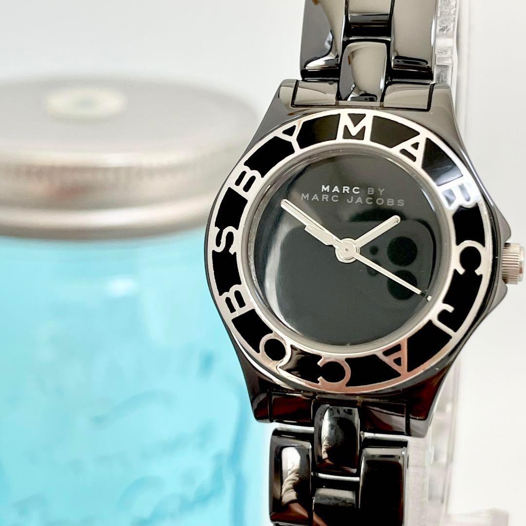 Marc Jacobs Black Dial Black Ceramic Strap Watch for Women - MBM9501