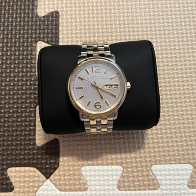 Marc Jacobs Fergus Silver Dial Two Tone Steel Strap Watch for Women - MBM3426