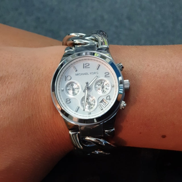 Michael Kors Runway Twist Silver Dial Silver Stainless Steel Strap Watch for Women - MK3149