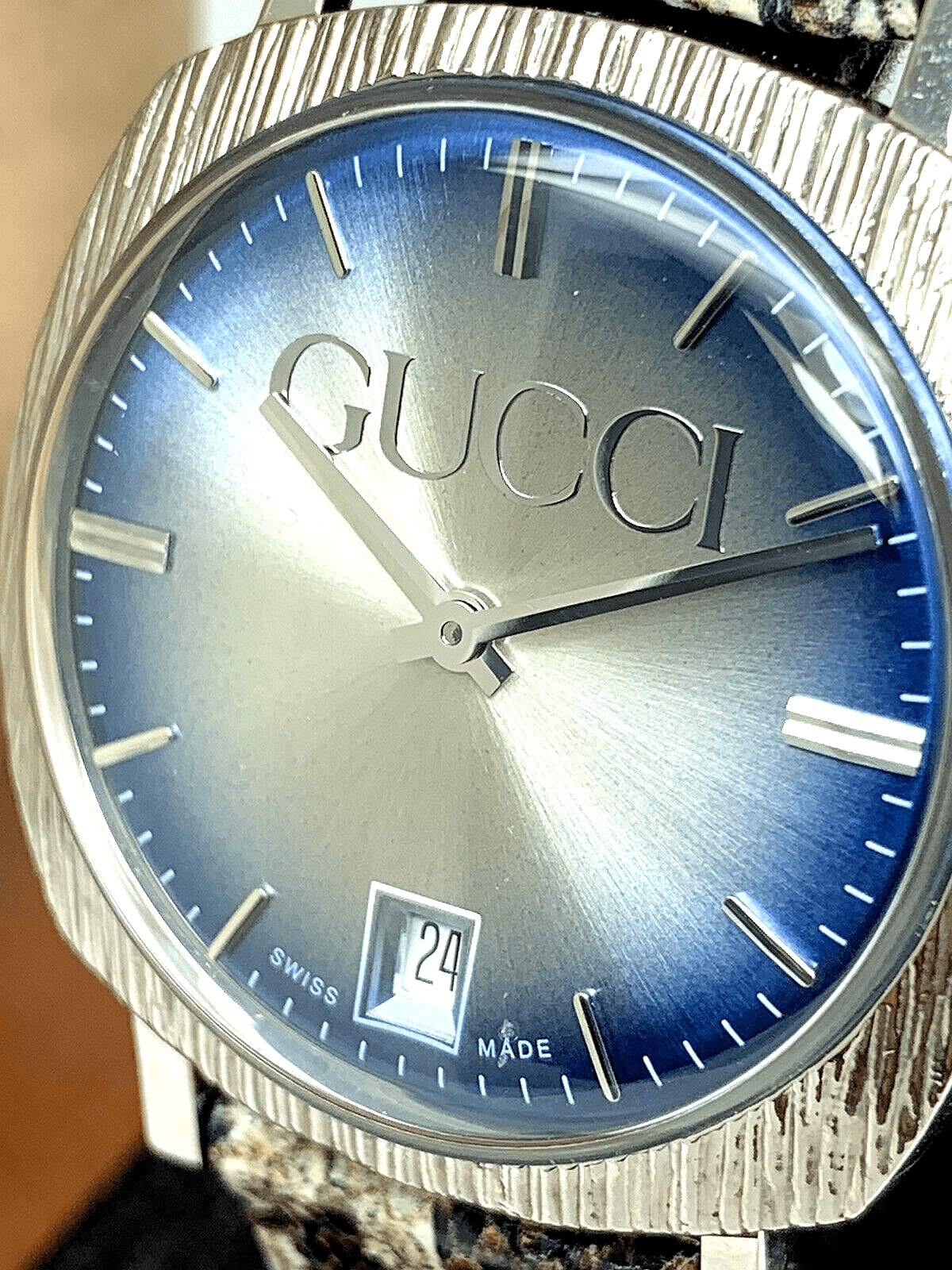 Gucci Grip Vintage Blue Dial Snakeskin Brown Leather Strap Watch for Women - YA152401