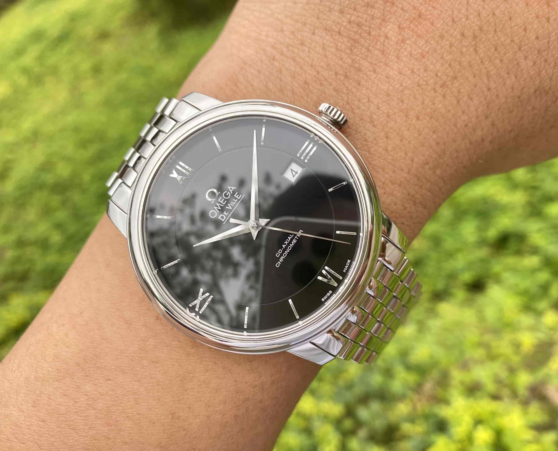 Omega De Ville Prestige Co-Axial Black Dial Silver Steel Strap Watch for Men - 424.10.40.20.01.001